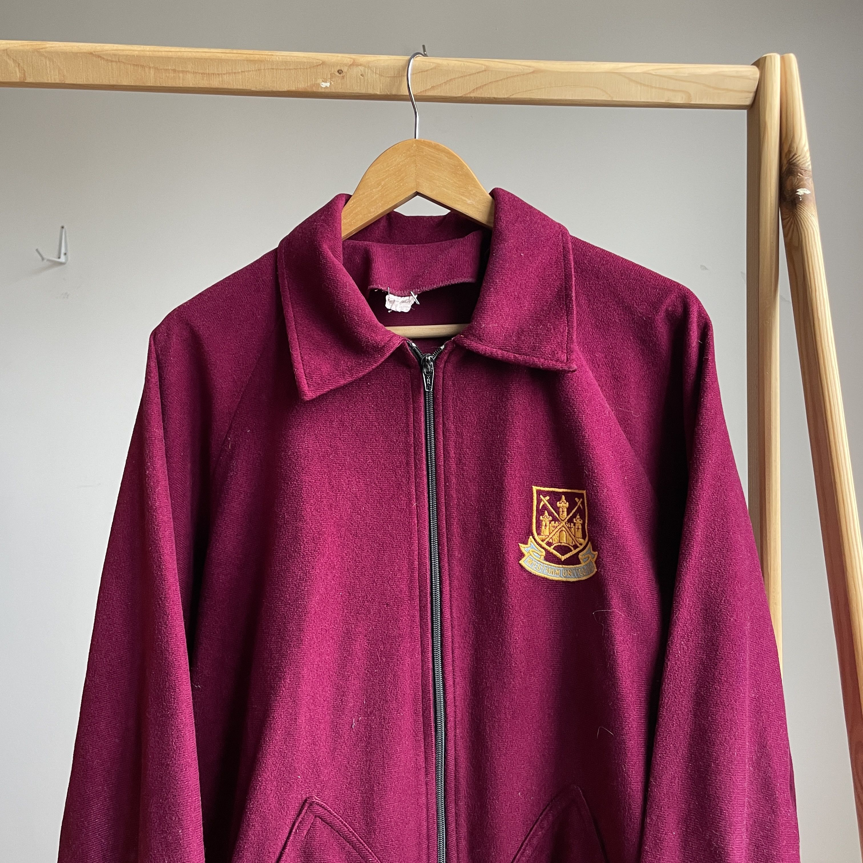 Vintage Westham United FC Vintage 80's 90's Jacket Size M Size US M / EU 48-50 / 2 - 3 Thumbnail