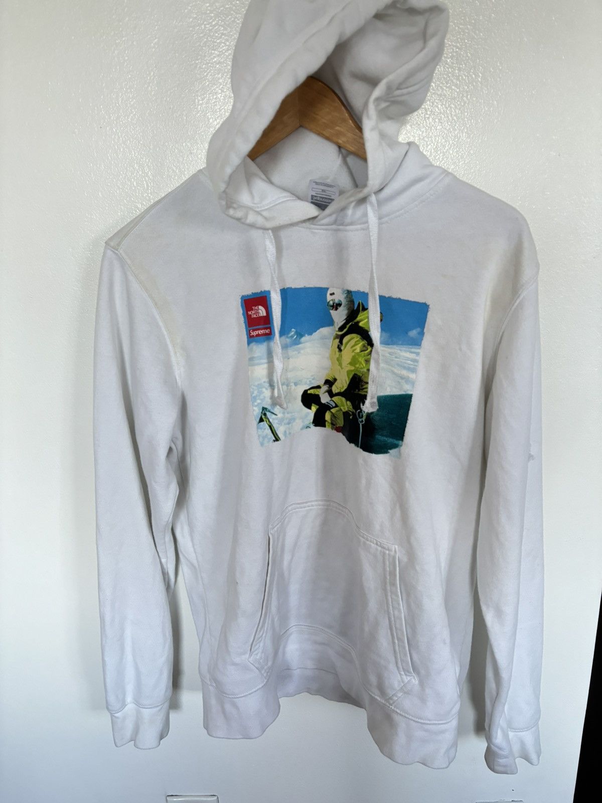 Supreme × The North Face Supreme x Northface Hoodie Snowboard Graphic Size US S / EU 44-46 / 1 - 1 Thumbnail