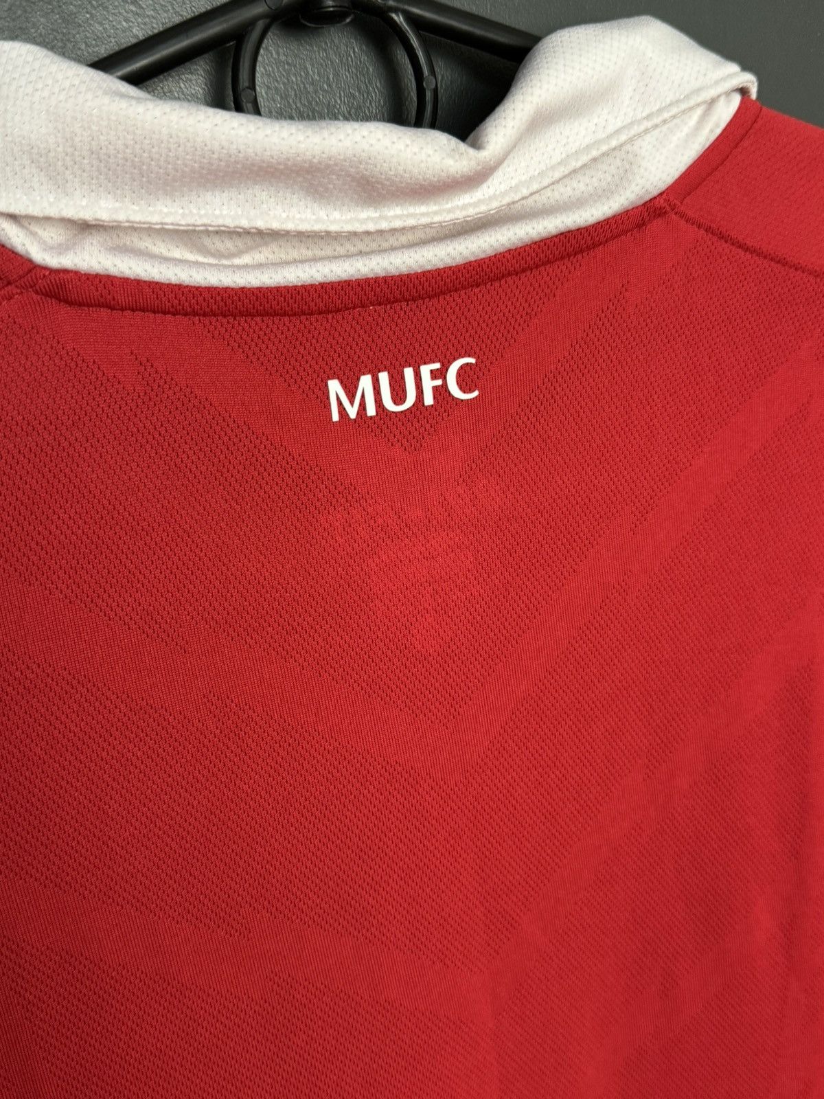 Nike Manchester United 10/11 Home Football Jersey T-Shirt Size US L / EU 52-54 / 3 - 4 Thumbnail
