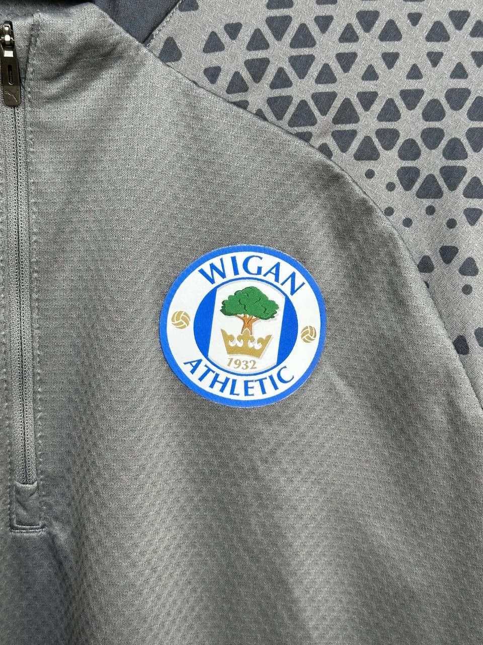 Puma Puma Wigan Athletic Training Top 22/23 1/4 Zip Drill Shirt Size US XL / EU 56 / 4 - 10 Thumbnail