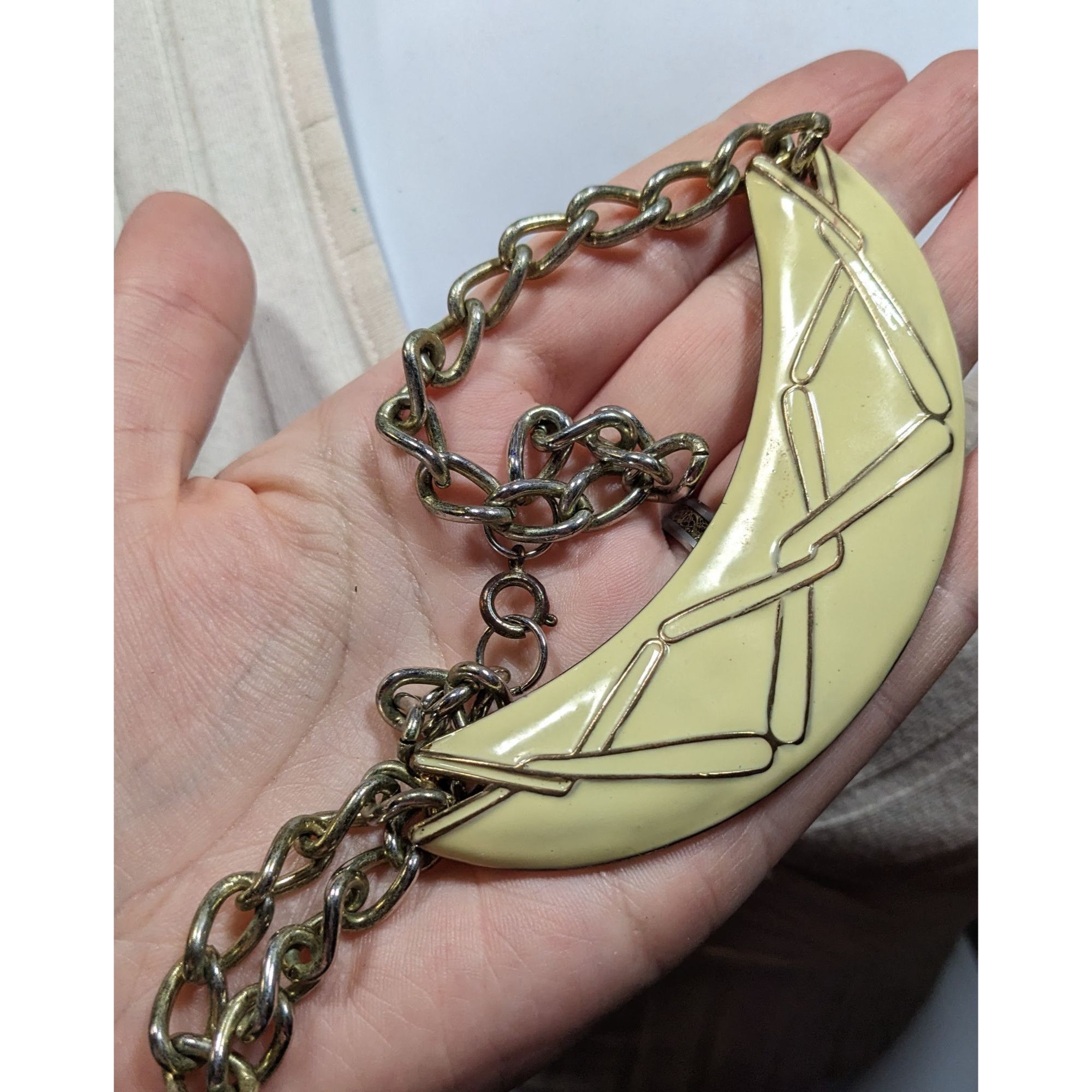 Other Vintage Abstract Modernist Cream And Gold Tone Statement Nec Size ONE SIZE - 5 Thumbnail