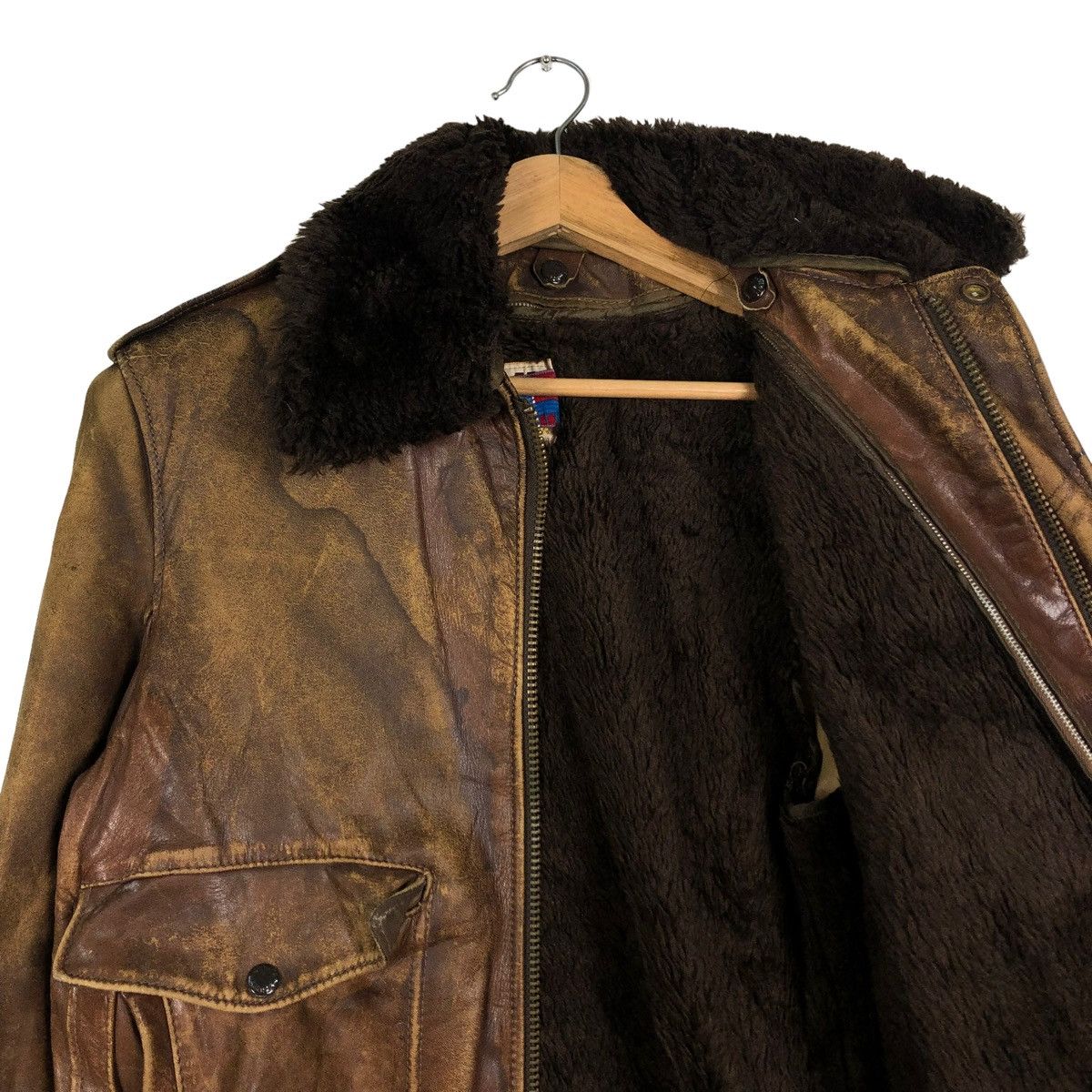 Schott 🔥VINTAGE A2 FLYERS LEATHER JACKET SCHOTT USA SPORTSWEAR Size US M / EU 48-50 / 2 - 9 Thumbnail