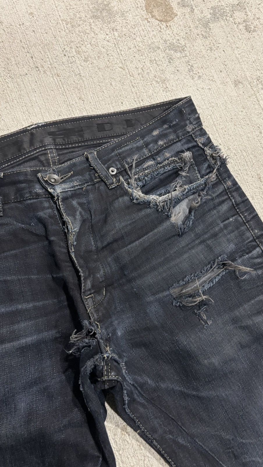 Rick Owens Drkshdw Rick Owens Distressed Detroit Cut Denim Size US 32 / EU 48 - 3 Thumbnail
