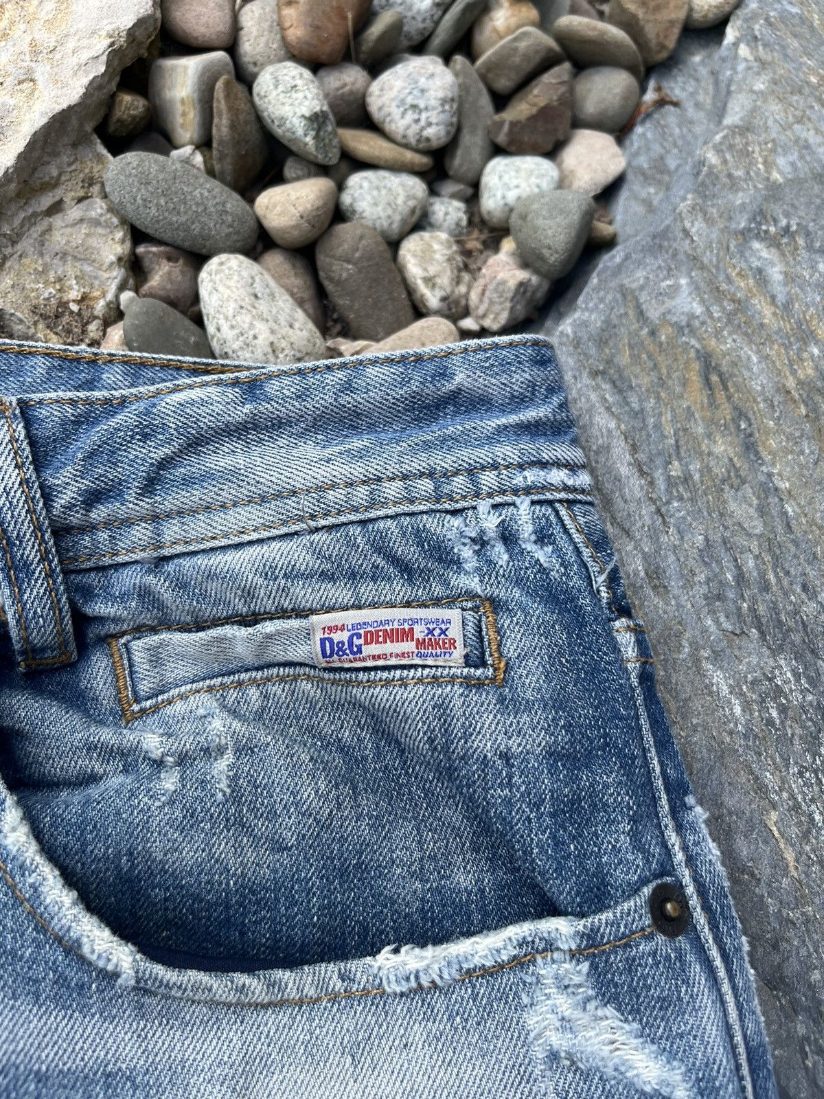 Dolce & Gabbana × Jean Vintage Dolce & Gabbana y2k distressed jeans ripped pants Size US 30 / EU 46 - 14 Thumbnail