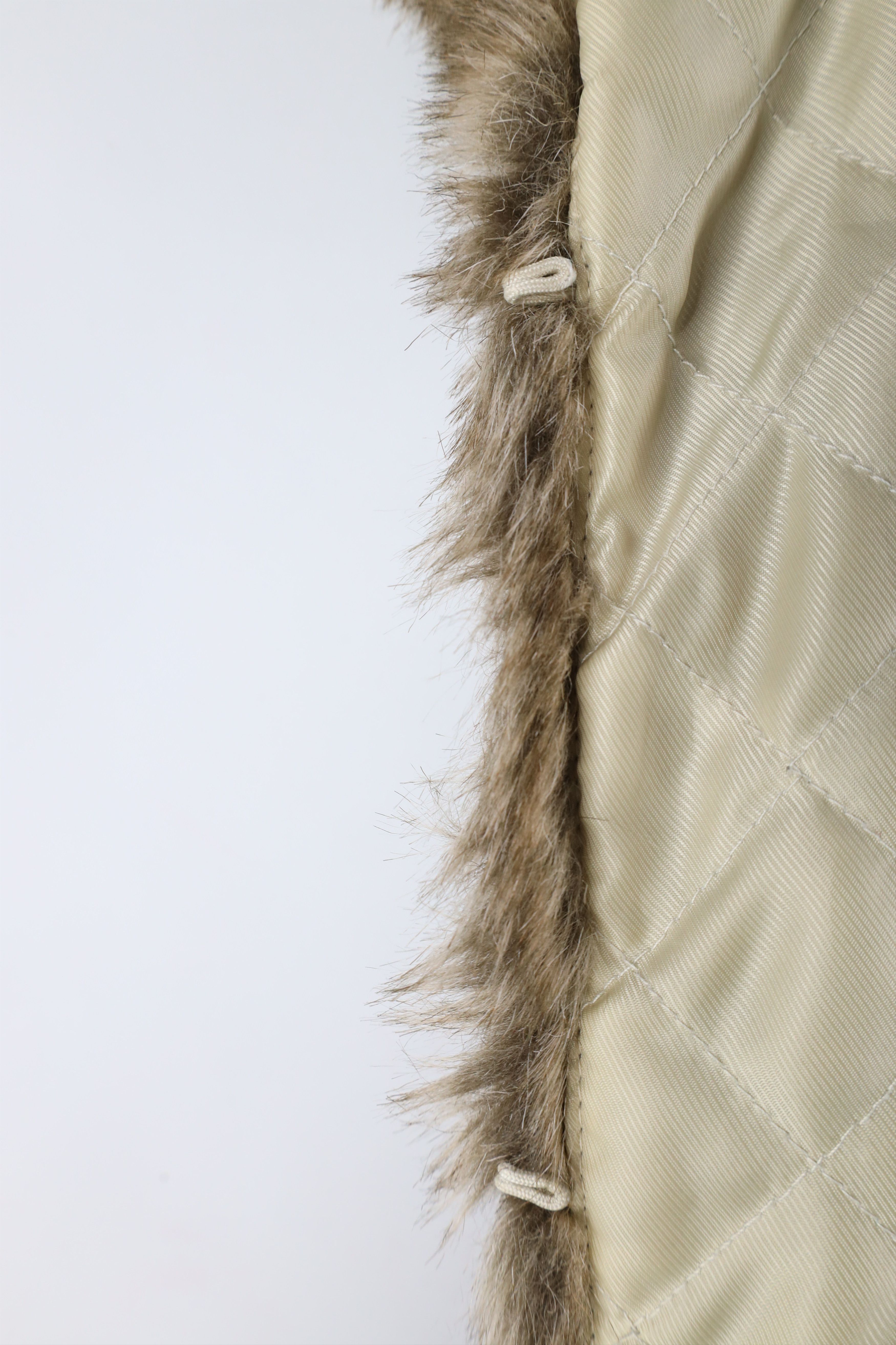 Banana Republic × Vintage Banana Republic Faux Fur Quilted Clasp Vest Jacket Brown Size M / US 6-8 / IT 42-44 - 7 Thumbnail