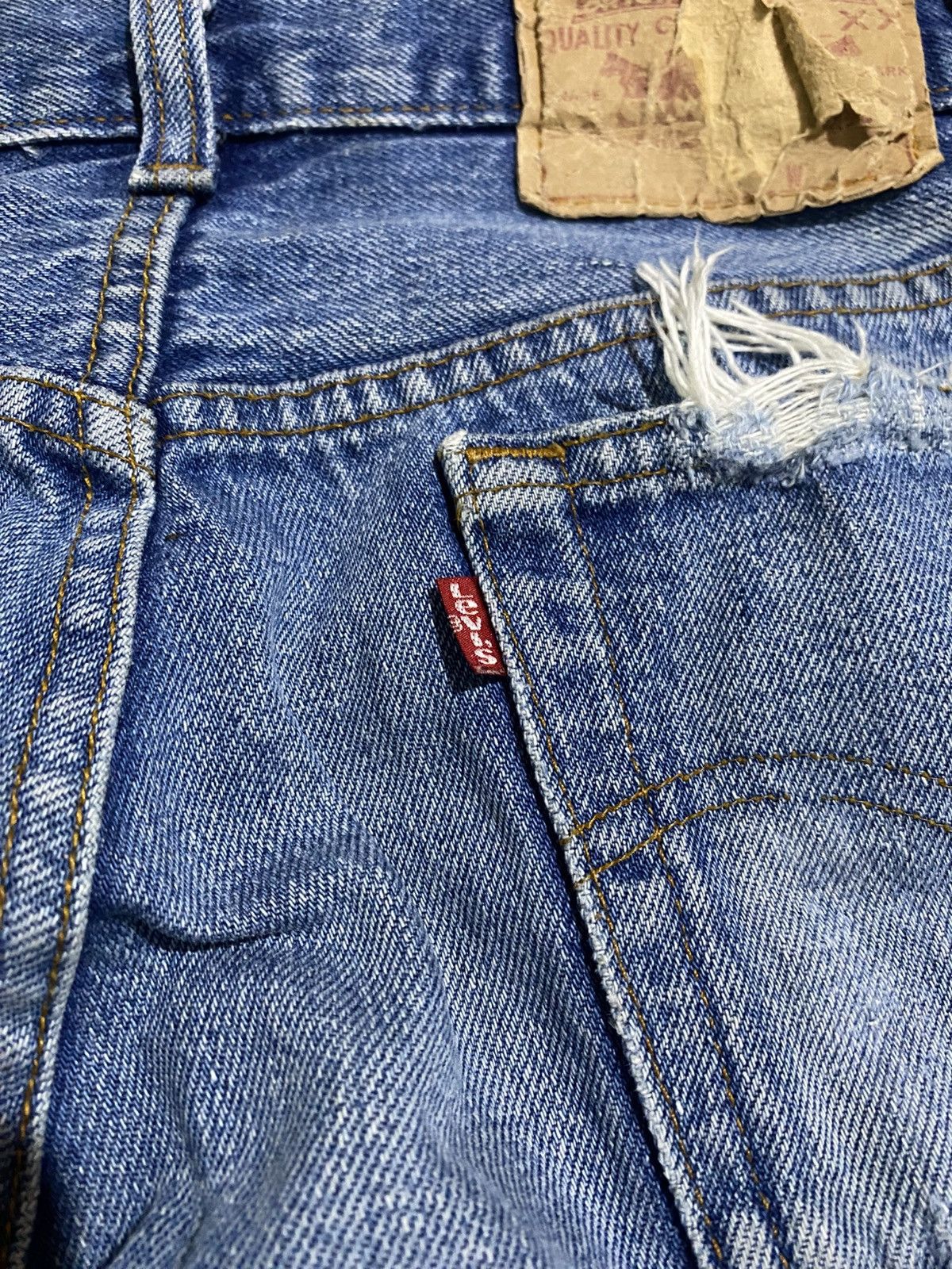 Levi's × Levi's Vintage Clothing × Vintage VINTAGE LEVIS 501 365 DISTRESSED JEANS Size US 29 - 16 Thumbnail