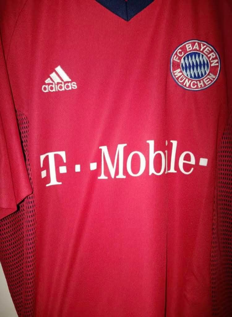 Adidas Bayern Munich Home 2002 original size L Size US L / EU 52-54 / 3 - 4 Thumbnail