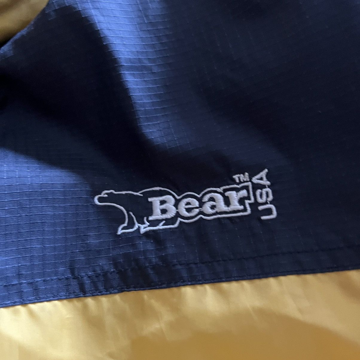 Rap Tees Vintage BEAR USA Reversible Bubble Down Jacket Y2K Size US L / EU 52-54 / 3 - 14 Thumbnail