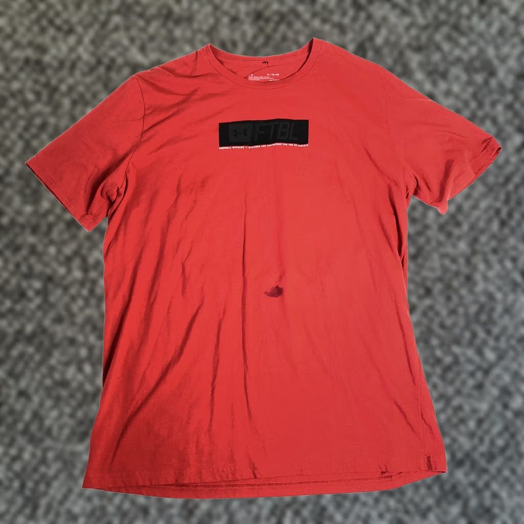 Under Armour Under Armour FTBL Red Graphic Print T-Shirt Mens XL C102 Size XL Red Graphic Print Logo Short Sleeve Round Neck Size US XL / EU 56 / 4 - 1 Thumbnail