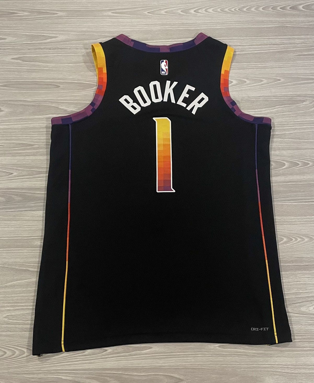 Nike Nike Phoenix Suns Booker #1 Statement Jersey Mens Size Large Size US L / EU 52-54 / 3 - 6 Thumbnail