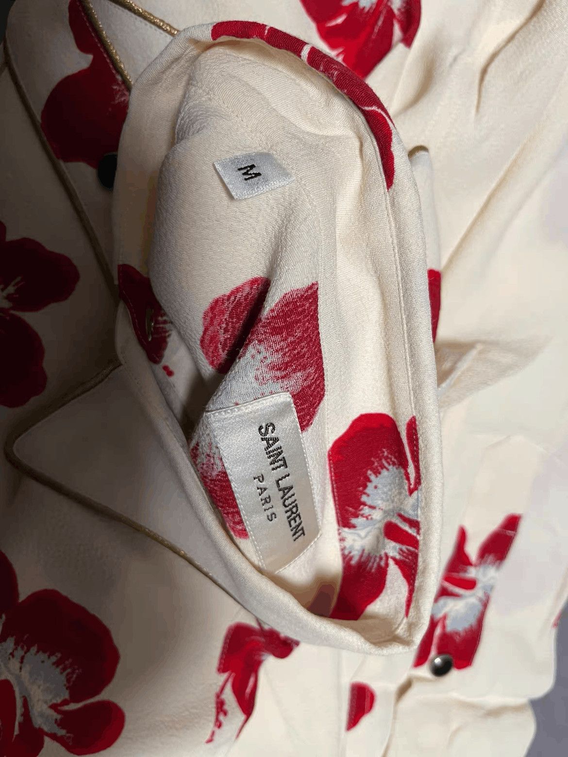 Saint Laurent Paris Saint Laurent Paris 16AW Flower Print Western Shirt Size US M / EU 48-50 / 2 - 3 Thumbnail