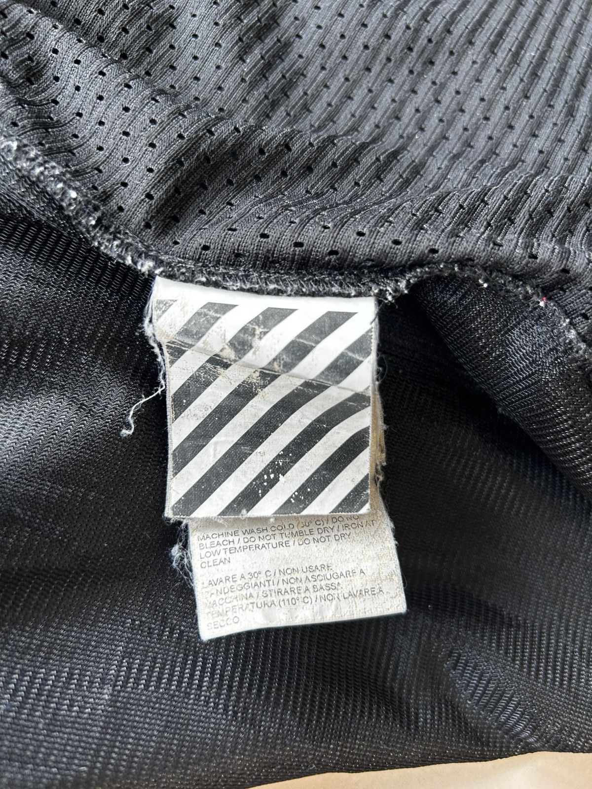 Off-White Off-White Short Size US 34 / EU 50 - 10 Thumbnail