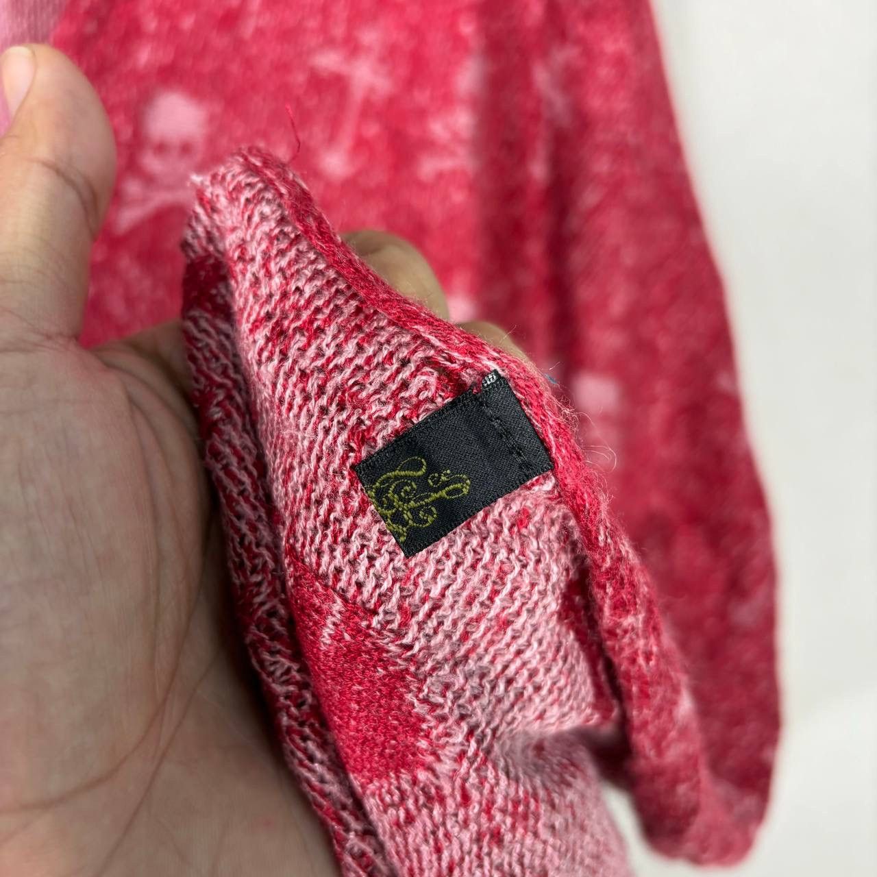 Sex Pot ReVeNGe Vtg Skull Crossbones Knit Poncho Cape Cardigan Pink Y2K M/L Size US L / EU 52-54 / 3 - 4 Thumbnail