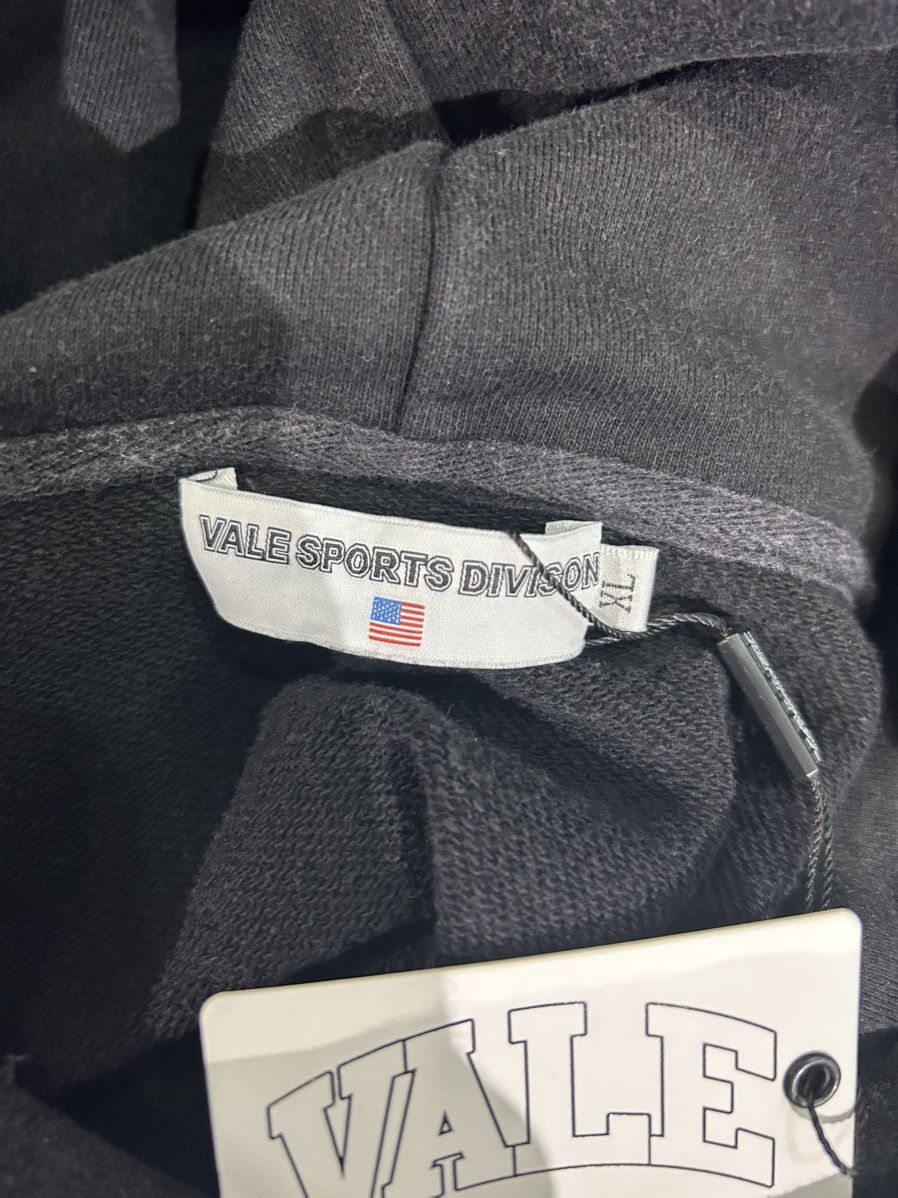 Vale Vale Forever Valley Sports Crest Hoodie Size US XL / EU 56 / 4 - 6 Thumbnail