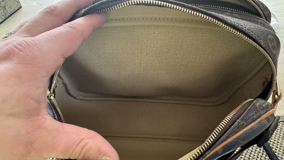 Louis Vuitton Louis Vuitton Reporter Crossbody Bag Size ONE SIZE - 14 Thumbnail