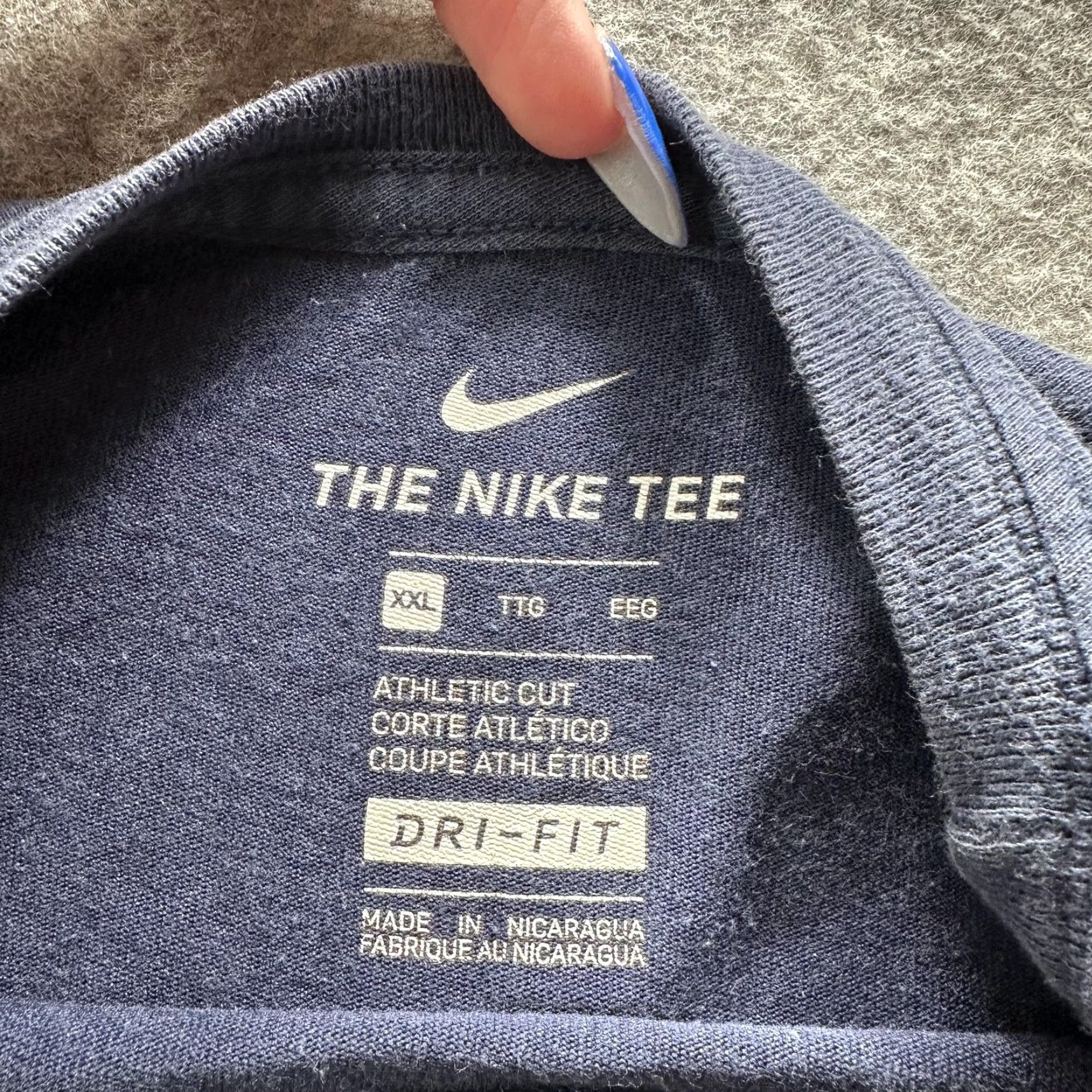 Nike Nike Shirt Mens Medium Blue Patriots NFL Graphic Tee Dri-Fit Tagless Crew Neck Short Sleeve Nike Swoosh Logo 12 Size US M / EU 48-50 / 2 - 6 Thumbnail