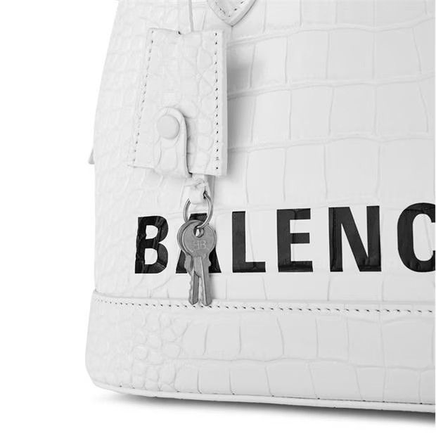 Balenciaga o1g2r1mq0924 Size: OS / Small Ville Tote Bag in Optic White Size ONE SIZE - 3 Thumbnail