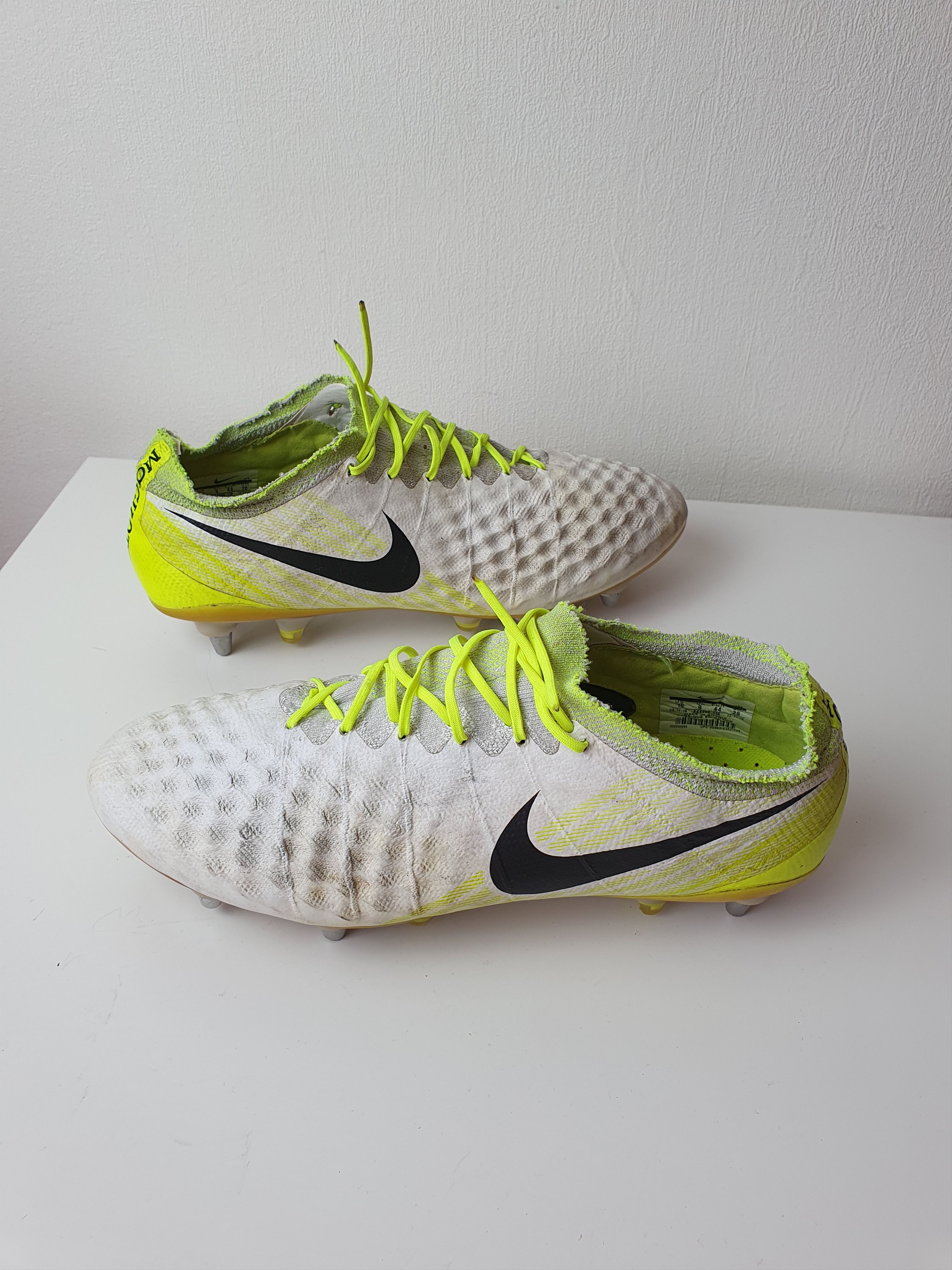 Nike Football Caps Nike Magista Obra 2 SG Pro ACC ANTI CLOG Size US 10 / EU 43 - 3 Thumbnail
