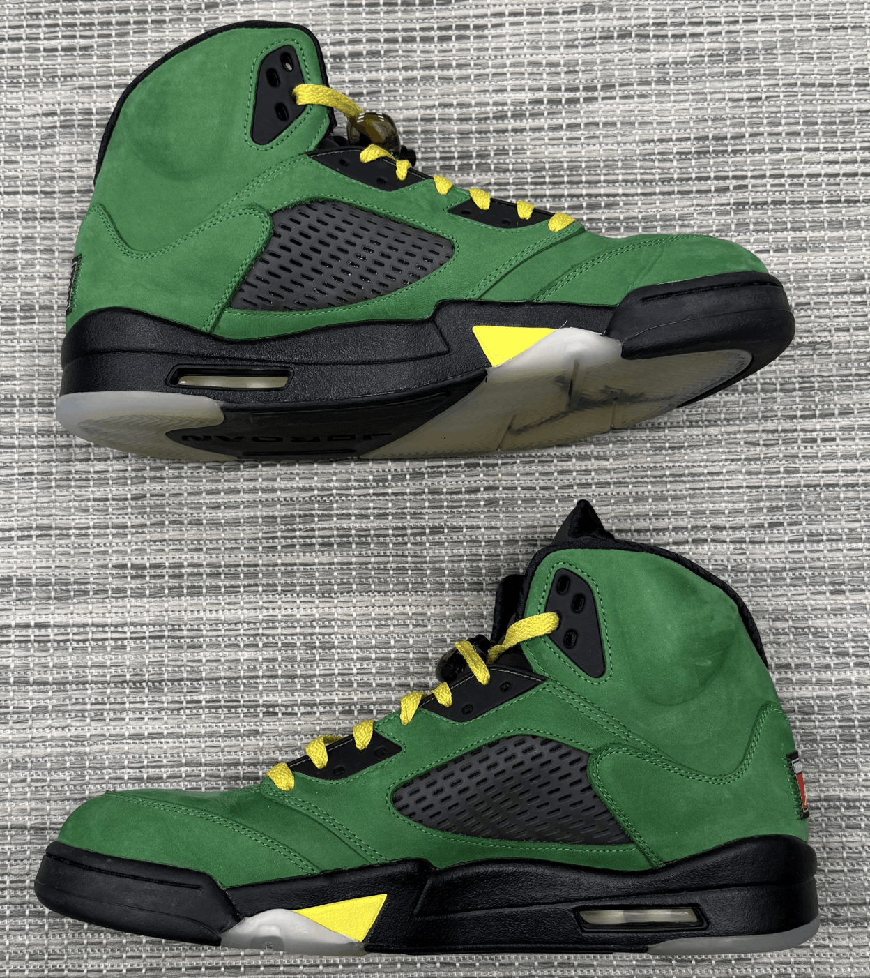 Jordan Brand Air Jordan 5 "SE Oregon" Size US 13 / EU 46 - 2 Thumbnail