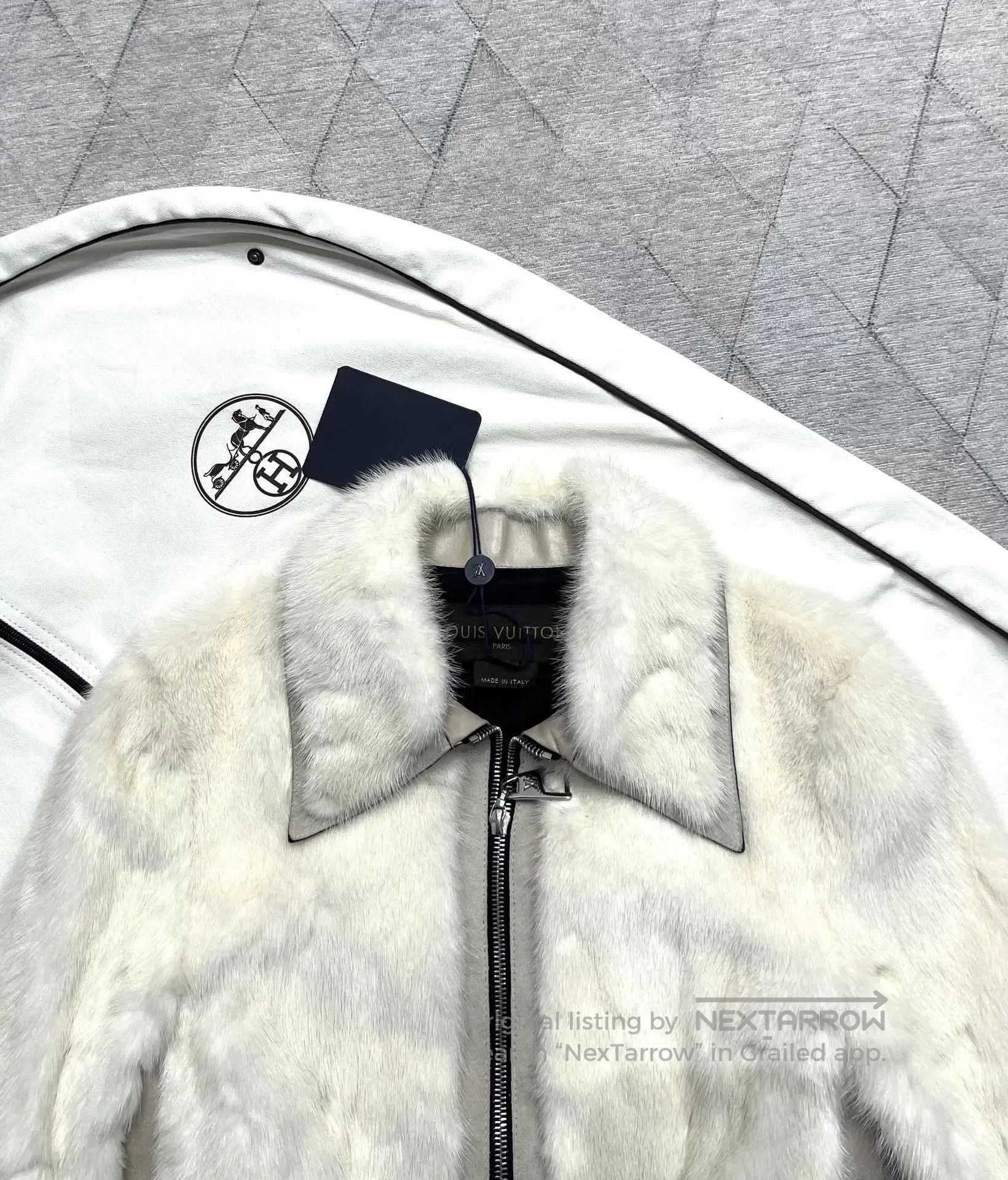 Louis Vuitton LV Women's Mink Fur Coat. Size XXS / US 00 / IT 34 - 2 Thumbnail