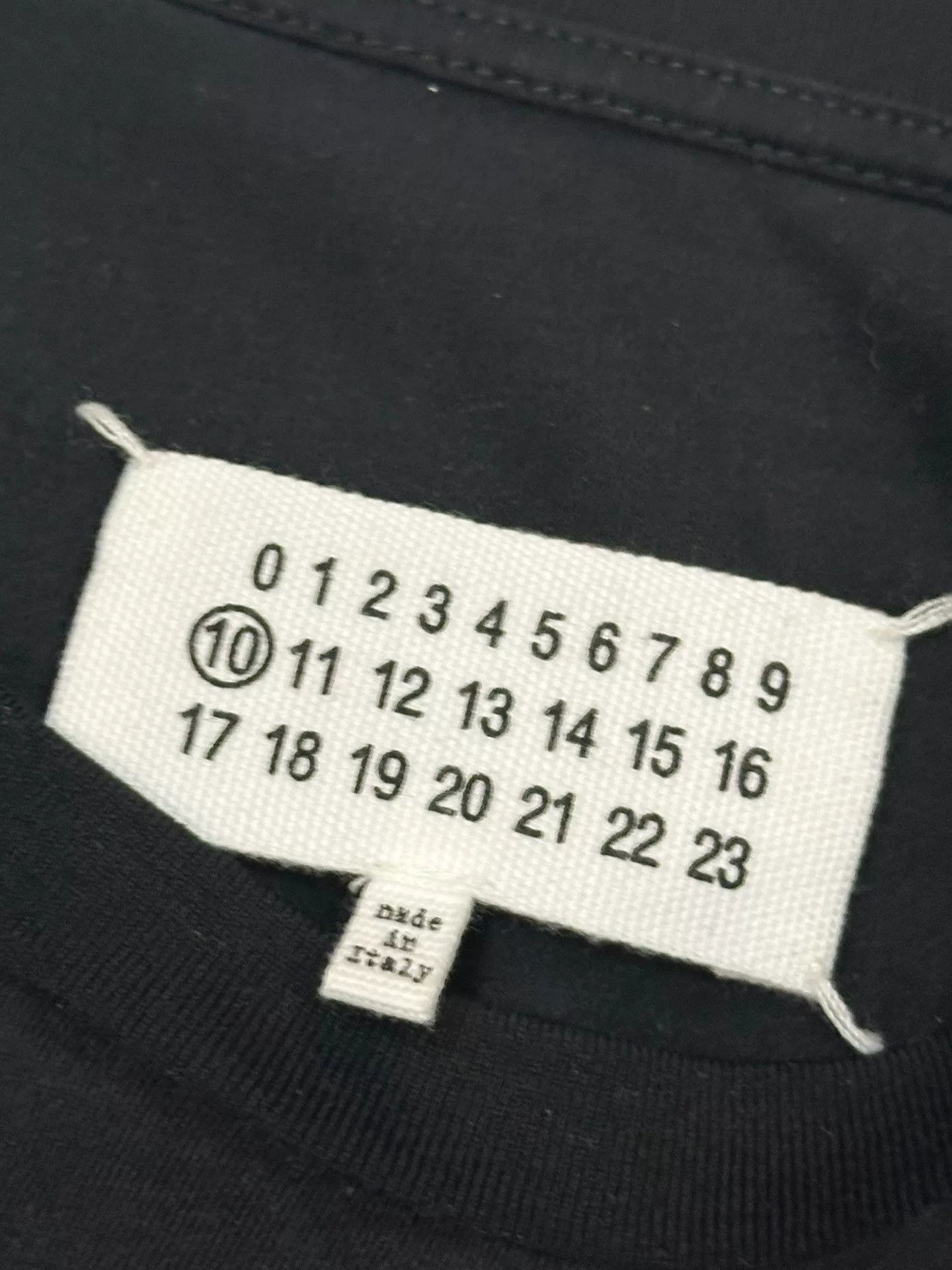 Maison Margiela Maison Margiela Logo Short Sleeve Size US M / EU 48-50 / 2 - 4 Thumbnail
