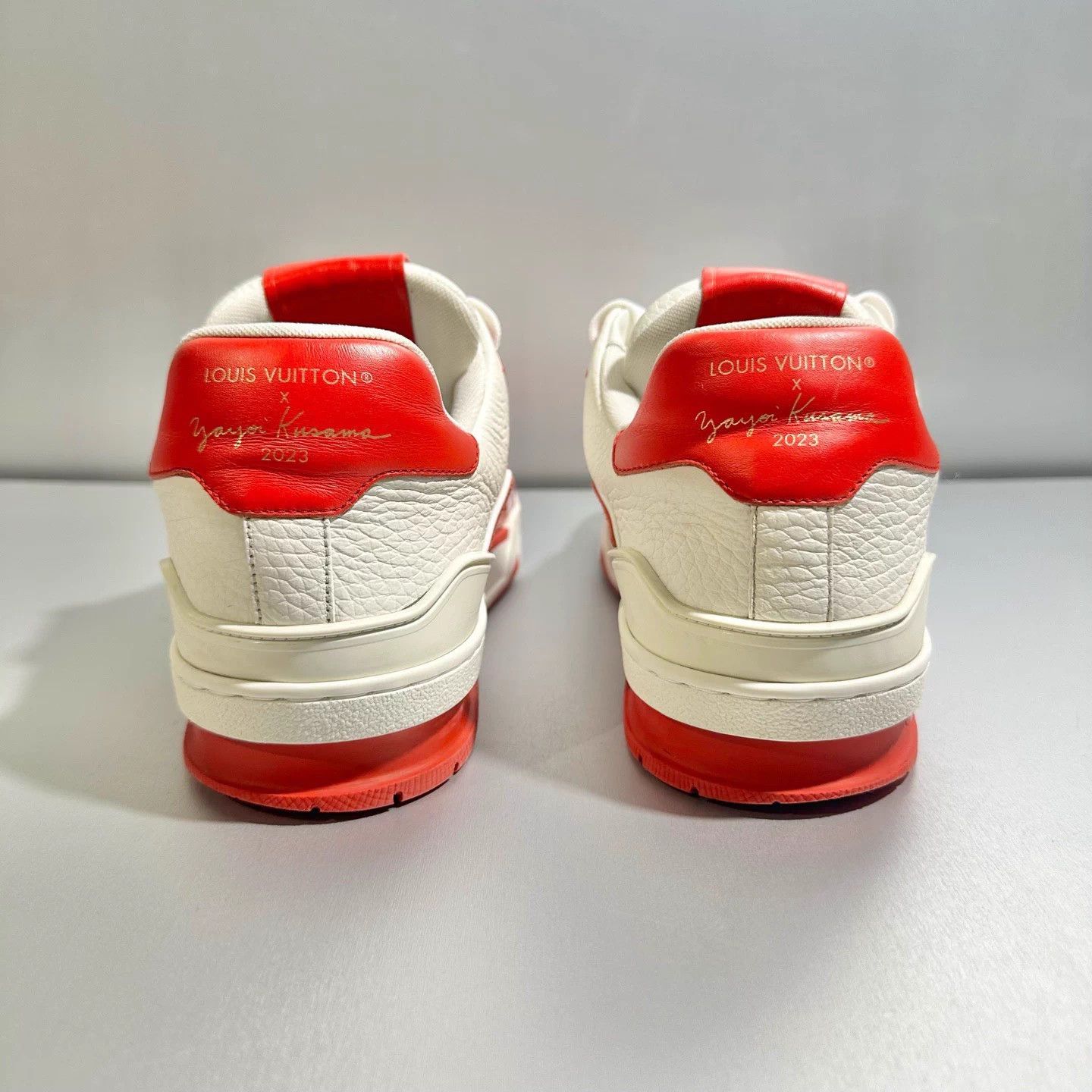 Louis Vuitton Louis Vuitton x Yayoi Kusama Trainer 6/40 Mint Size US 7 / EU 40 - 5 Thumbnail