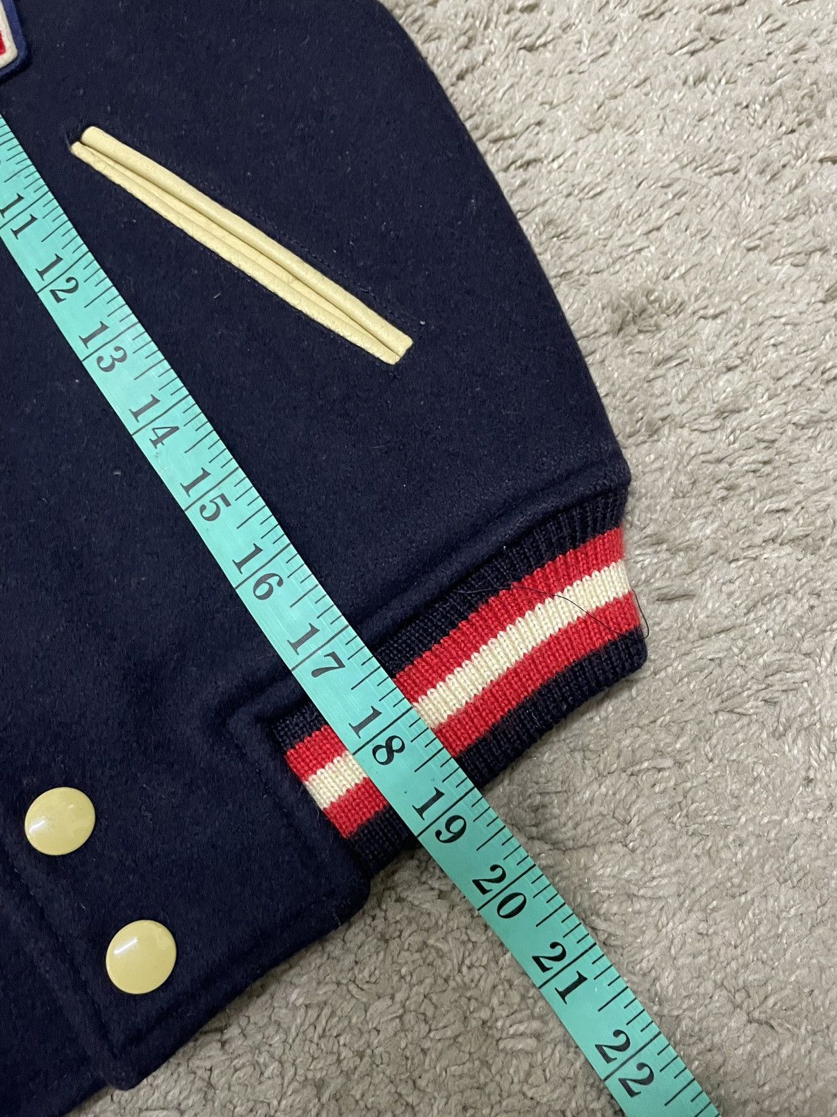 Vintage Van Jac Inc Embroidery Logo Leather Sleeve Varsity Jacket Size US XXS / EU 40 - 7 Thumbnail