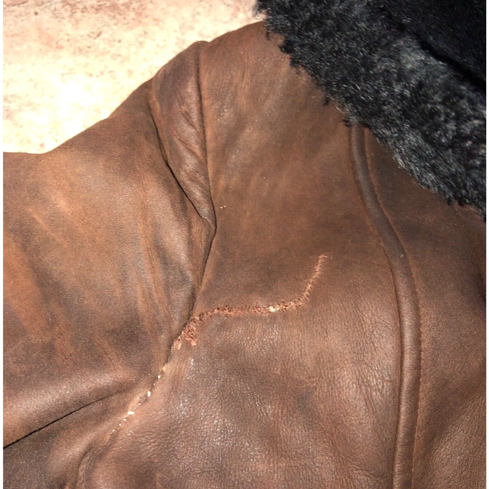 Vintage VINTAGE Women's Brown Leather Shearling Sheepskin Coat Fur Trim Size M Size M / US 6-8 / IT 42-44 - 7 Thumbnail
