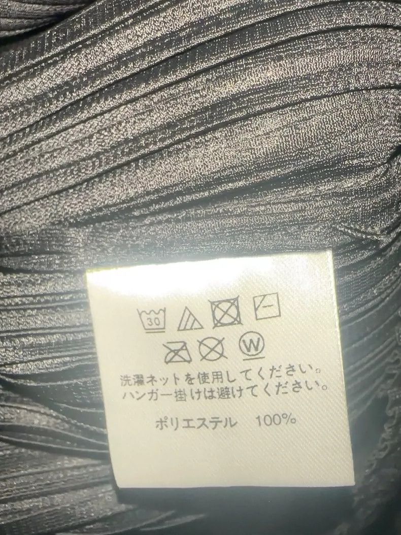 Issey Miyake Issey Miyake size:3 Black pleated skirt Size 42" / US 20 - 7 Thumbnail