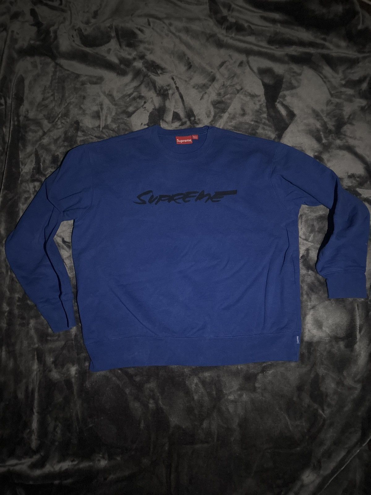 Supreme Supreme futura logo crewneck Size US L / EU 52-54 / 3 - 1 Thumbnail