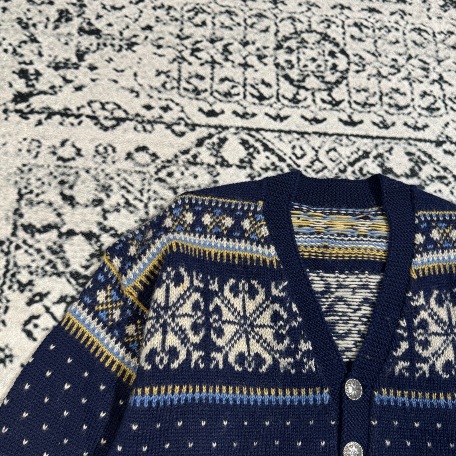 Vintage Vintage Unisex Blue Navy Wool Sweater Cardigan Size S Size US S / EU 44-46 / 1 - 5 Thumbnail