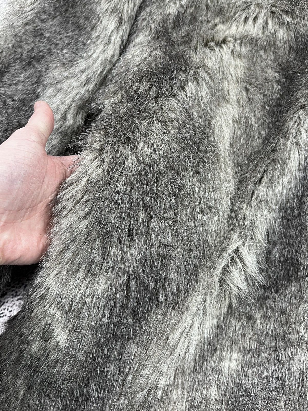 Vintage Vintage Y2K elongated fur faux coat luxury 00s style M Size M / US 6-8 / IT 42-44 - 3 Thumbnail