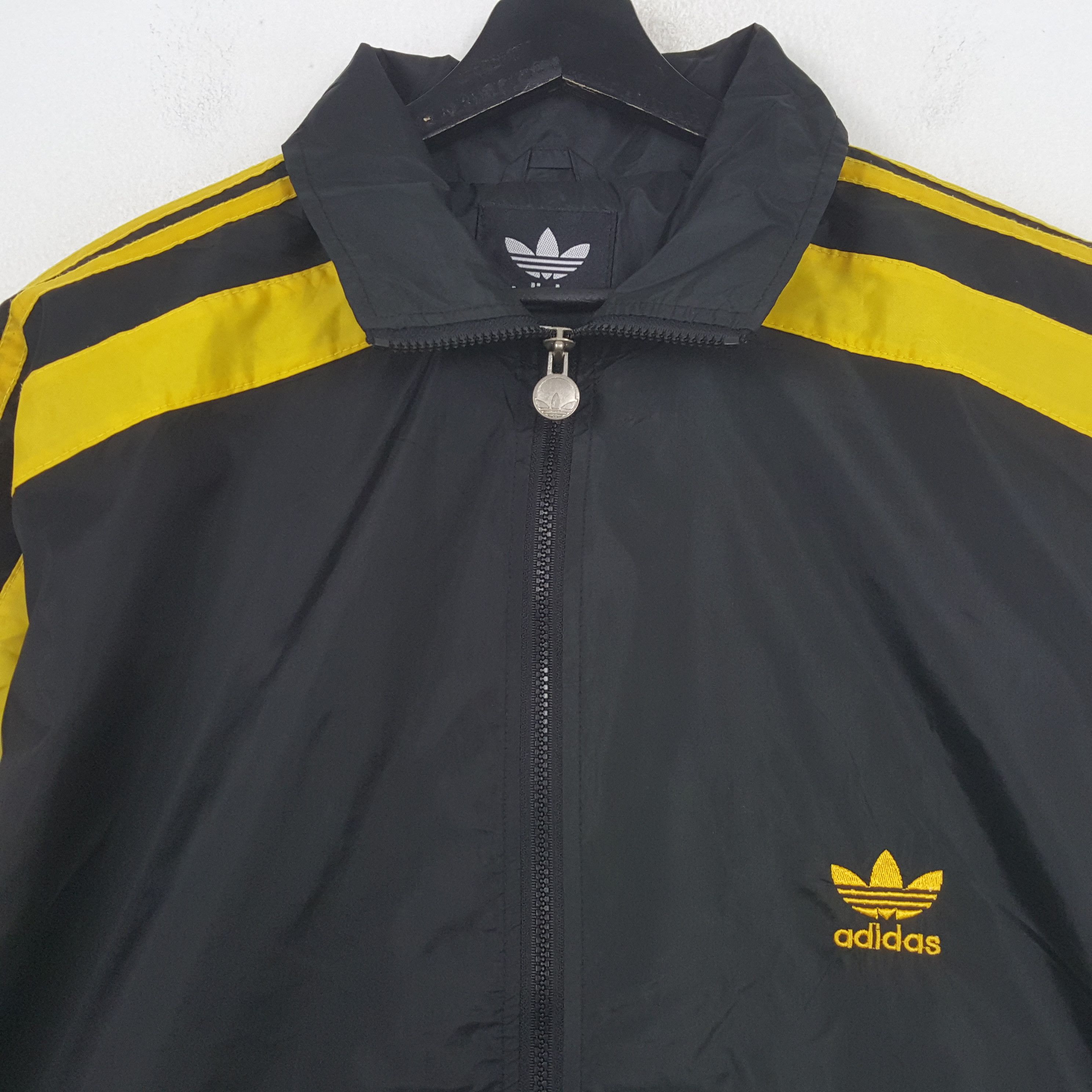 Adidas Adidas Sportswear Style Windbreaker Jacket RR2 Size US XL / EU 56 / 4 - 4 Thumbnail