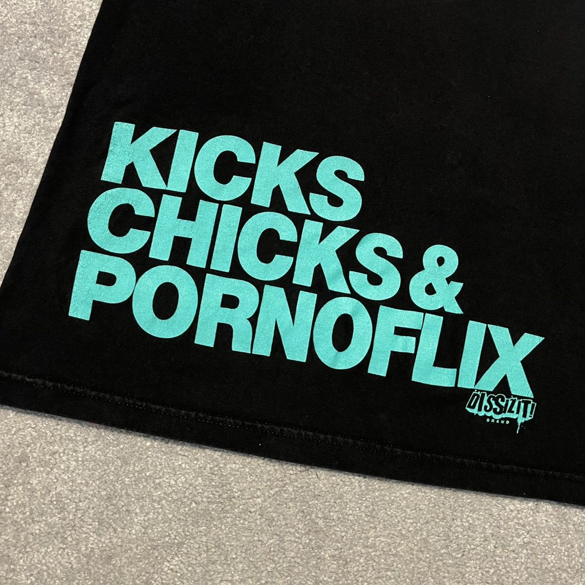 Dissizit × Vintage Vintage 2000s Dissizit Kicks Chicks & Pornoflix Graphic Tee Size US S / EU 44-46 / 1 - 6 Thumbnail