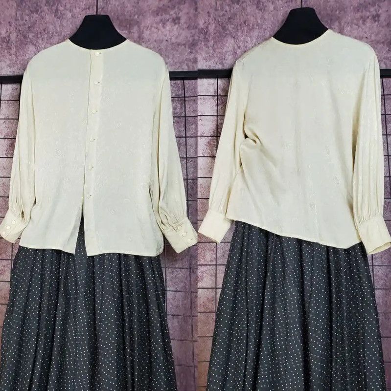Dior Dior Beige Silk Letter Logo Long Sleeve Shirt 0089 Size M / US 6-8 / IT 42-44 - 1 Thumbnail