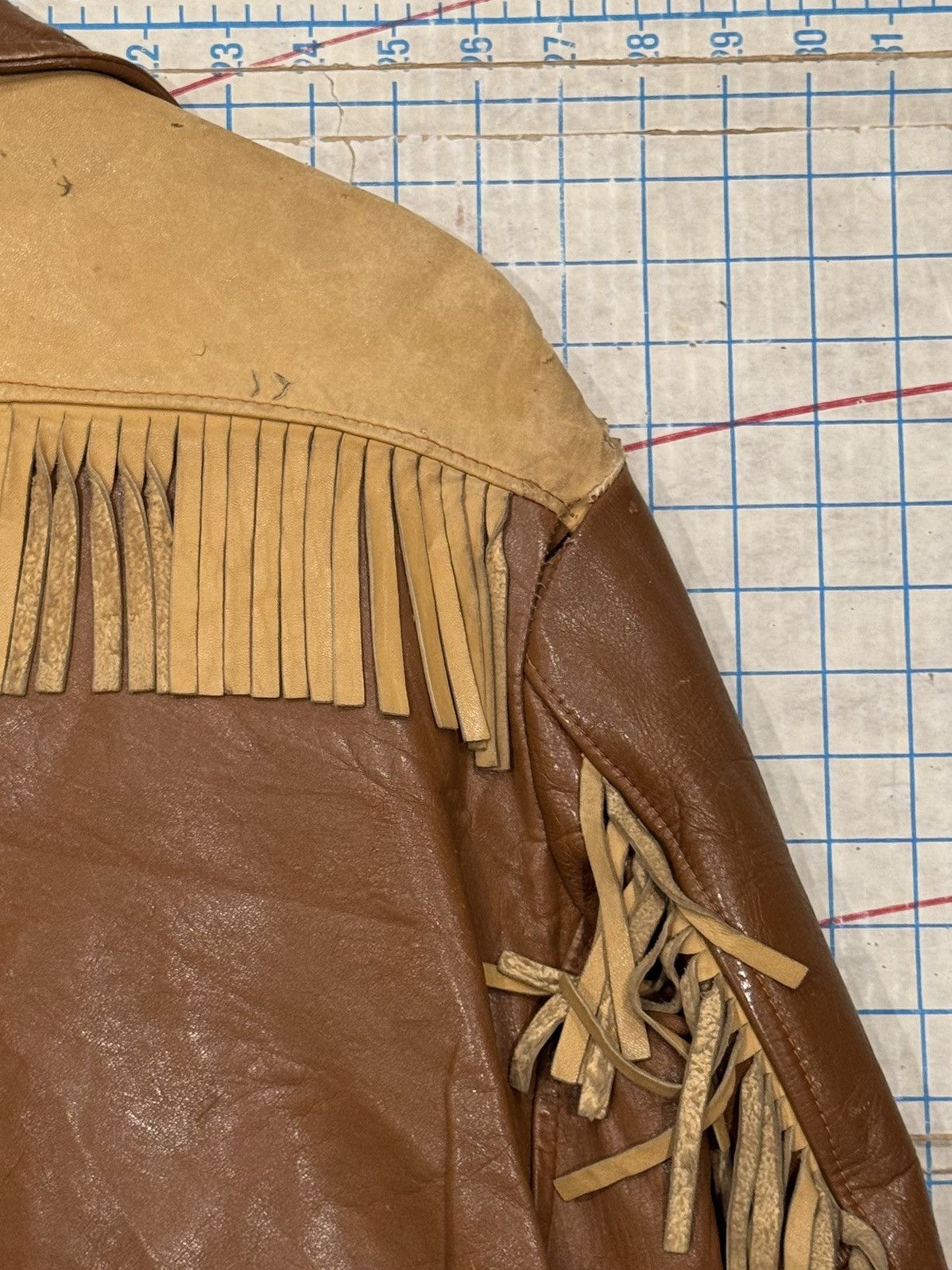 Vintage Vintage Sportswear Manufacturers Horse Hide Fringe Western Size US M / EU 48-50 / 2 - 15 Thumbnail