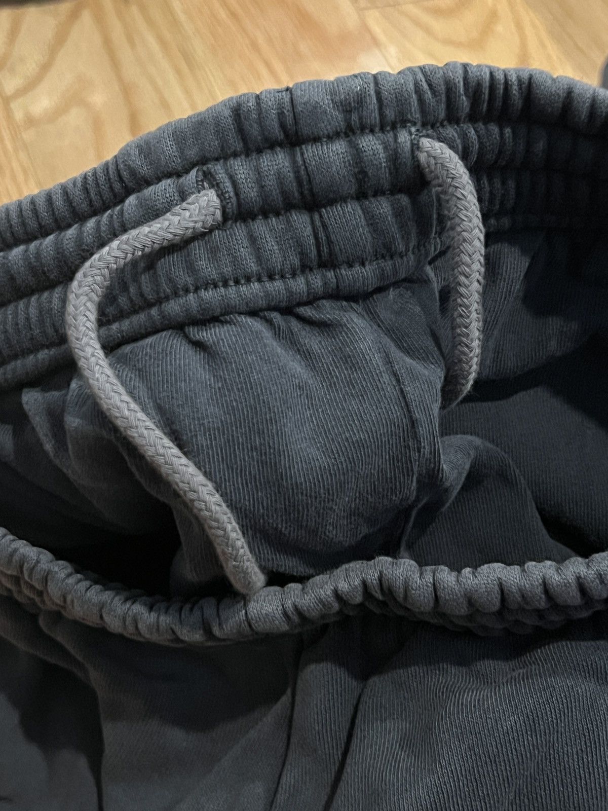 Yeezy Poetic Black Yeezy Gap Heavy Sweatpants Size US 28 / EU 44 - 6 Thumbnail