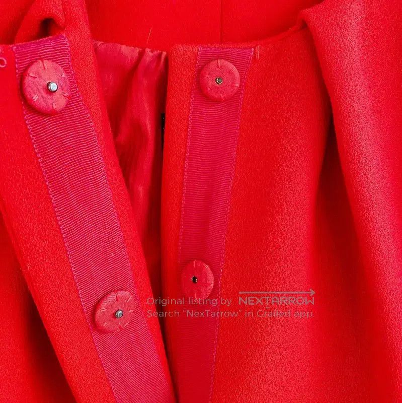 Max Mara MaxMara Women's Red Wool Coat for Spring and Autumn . Size XS / US 0-2 / IT 36-38 - 4 Thumbnail
