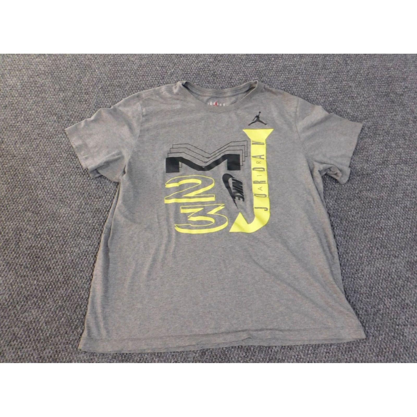 Jordan Brand Nike Jordan Shirt Mens XL Gray Graphic tee MJ Casual Crew Neck Short Sleeve Cotton T-Shirt Logo Classic Breatherable (Breathable) Size US XL / EU 56 / 4 - 2 Thumbnail
