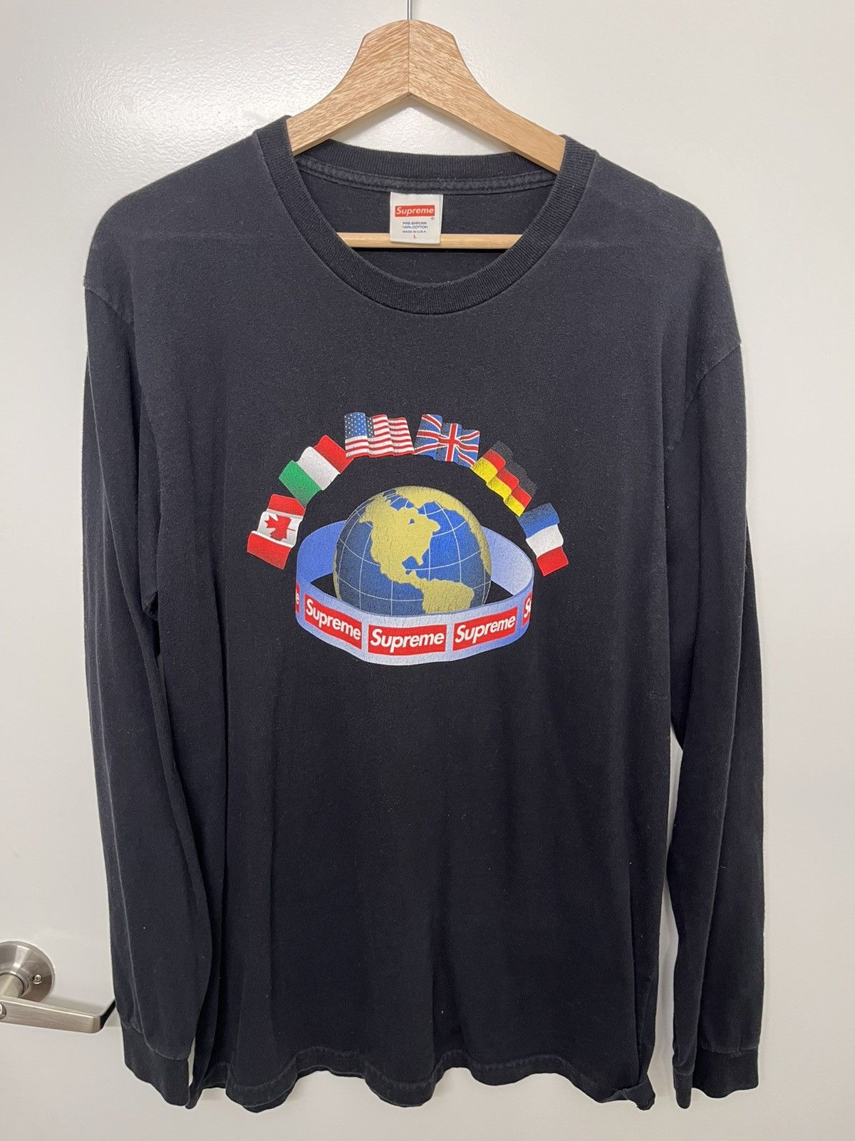 Supreme Supreme International Globe L/S Tee Size US L / EU 52-54 / 3 - 1 Thumbnail