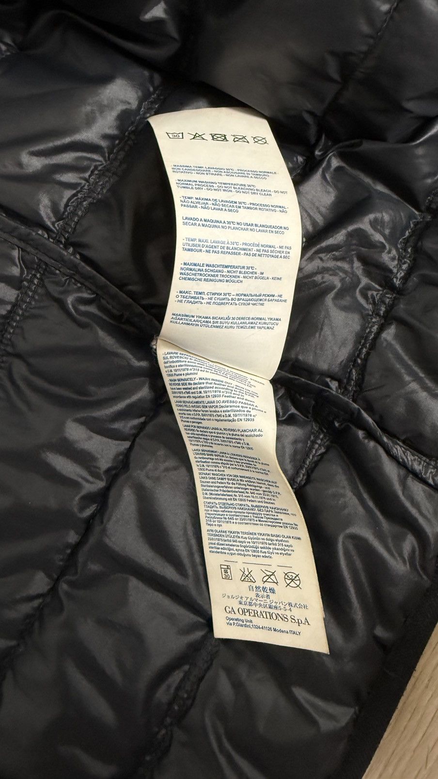 Emporio Armani Emporio Armani Light Down Jacket Size US L / EU 52-54 / 3 - 9 Thumbnail