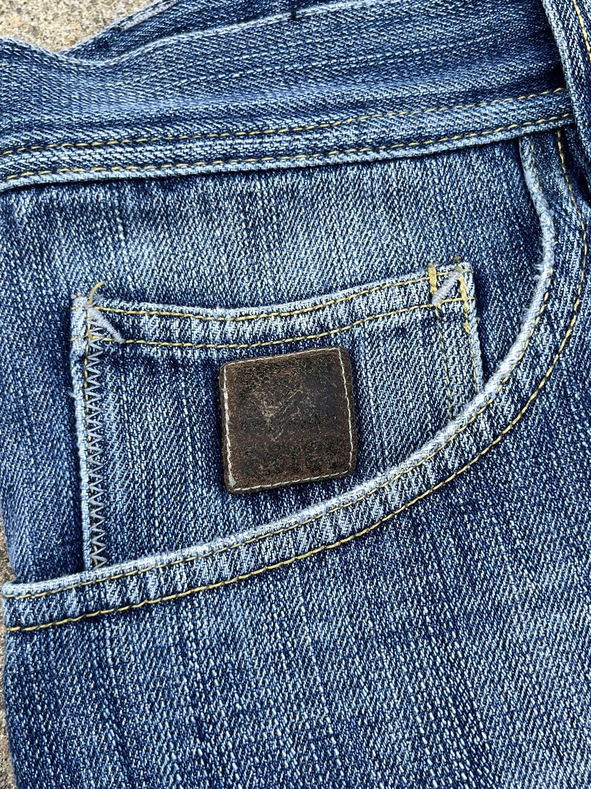 Enyce SICK VINTAGE Y2K ENYCE WASH BAGGY JEANS Size US 34 / EU 50 - 12 Thumbnail