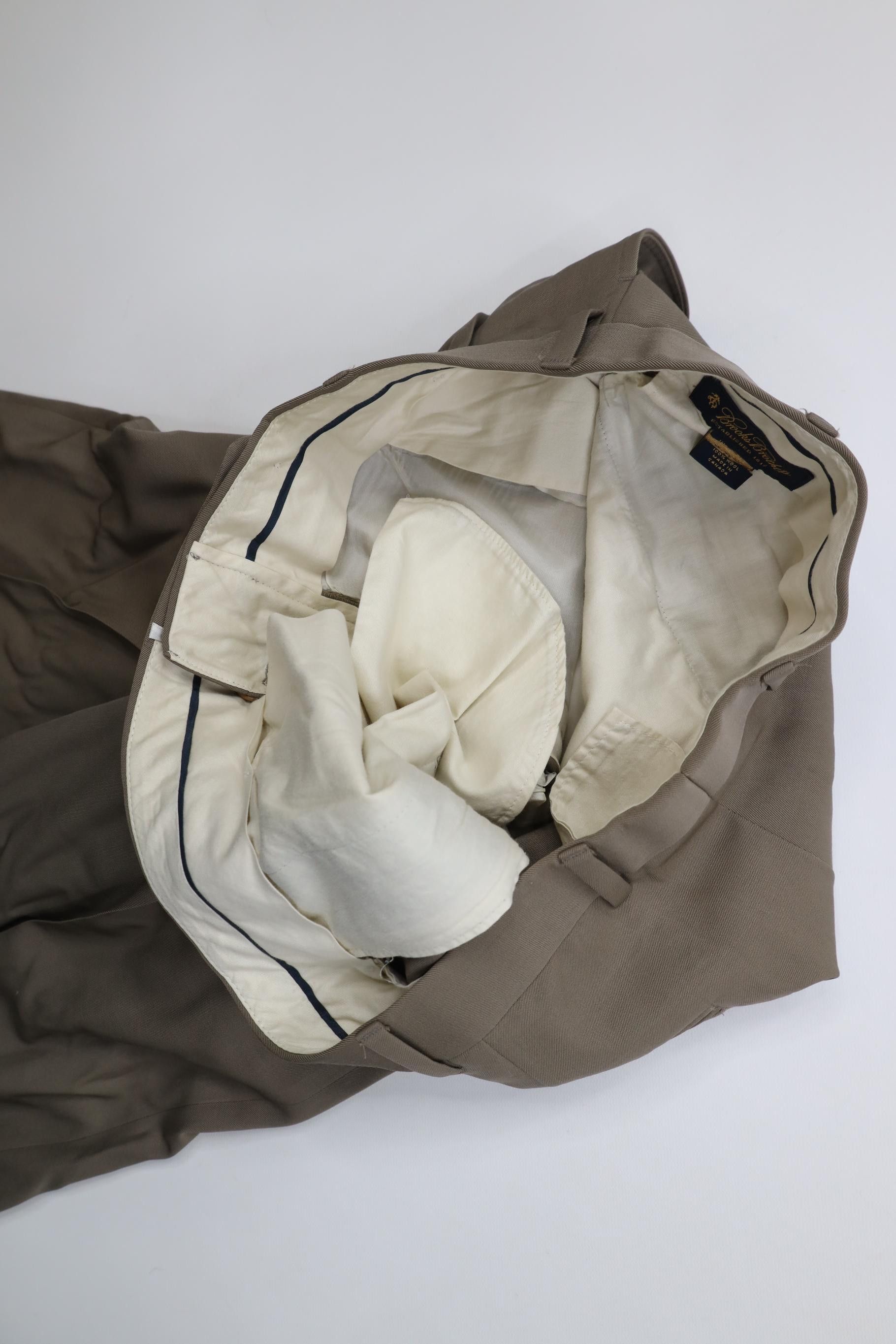 Brooks Brothers Vintage 90s Brooks Brothers Wide Leg Chino Pants Trousers Size US 34 / EU 50 - 8 Thumbnail