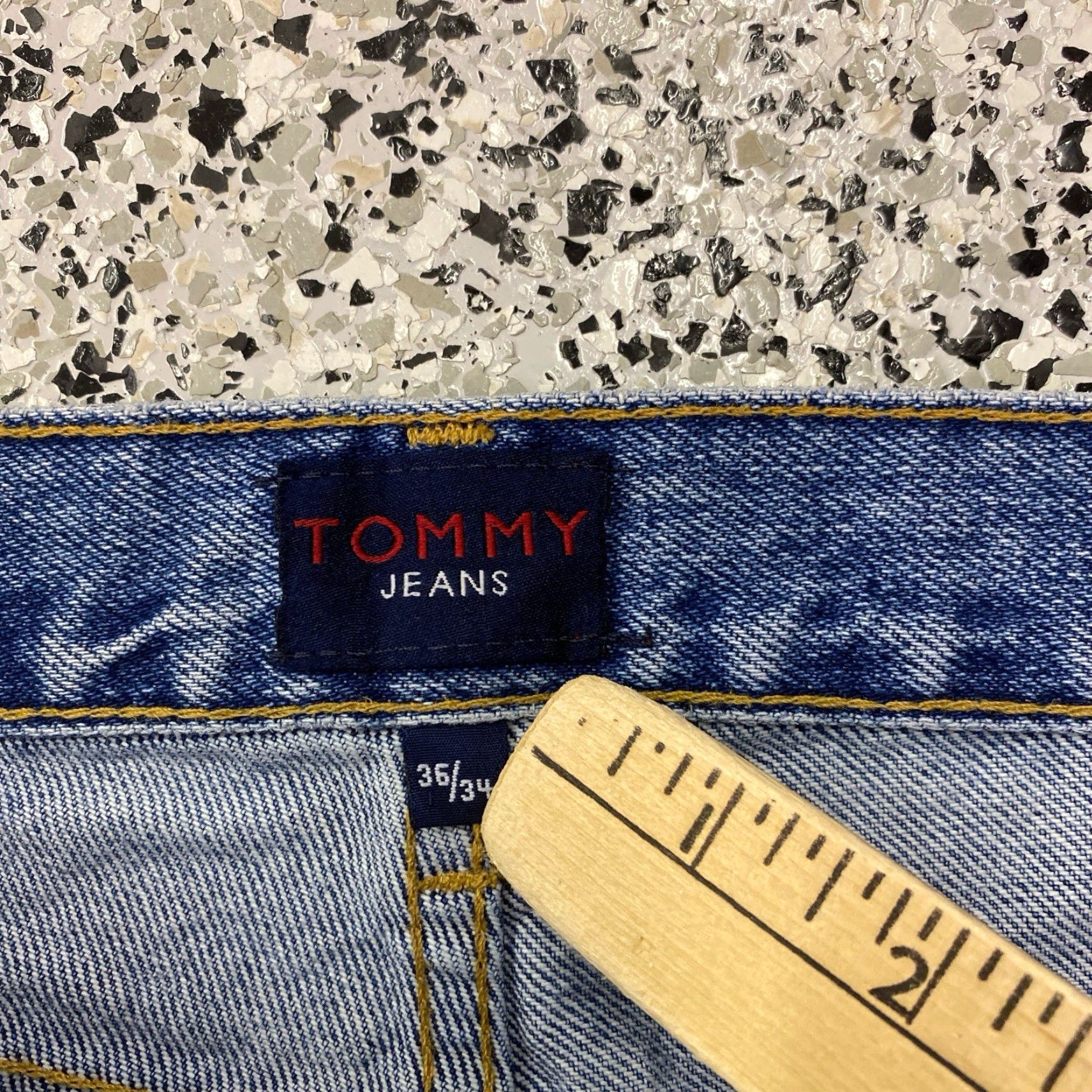 Tommy Hilfiger VINTAGE Tommy Hilfiger Jeans Freedom USA Made 90s Denim 36x34 Mens Regular Blue Jeans Size US 36 / EU 52 - 3 Thumbnail