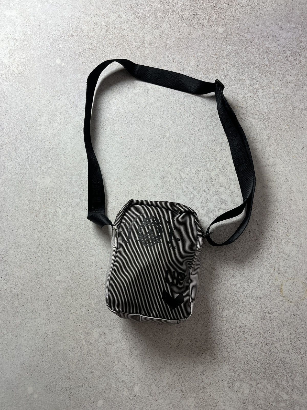 Diesel DDP DIESEL Y2K Striped Nylon Crossbody Bag Avant Garde Size ONE SIZE - 4 Thumbnail