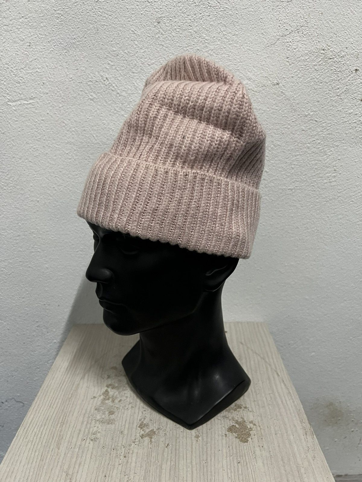 Vintage Vintage H&M Plain Beanie Hat Size ONE SIZE - 3 Thumbnail