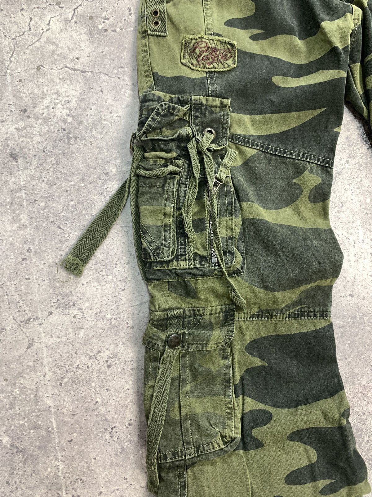 Japanese Brand × Vintage Vintage Junya Watanabe Balenciaga Style Bondage Cargo Pants Size US 32 / EU 48 - 13 Thumbnail
