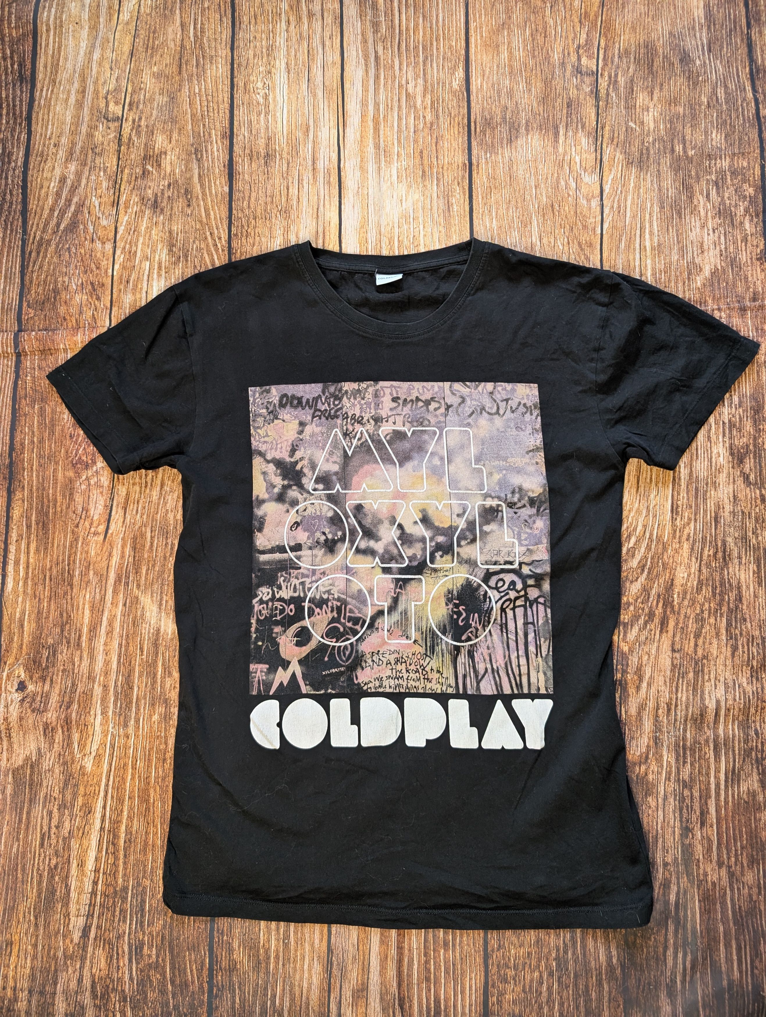 Band Tees COLDPLAY Live 2012 Tour Concert T-Shirt Rock Band Tee L Size US S / EU 44-46 / 1 - 1 Thumbnail