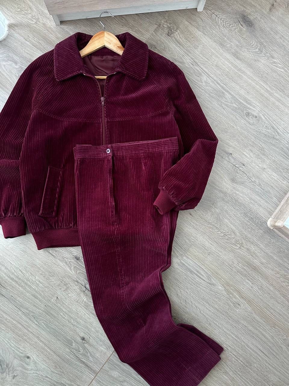 Japanese Brand × Vintage Vintage Switzerland TrackSuit Velvet Red Pants and Jacket Size M / US 6-8 / IT 42-44 - 10 Thumbnail