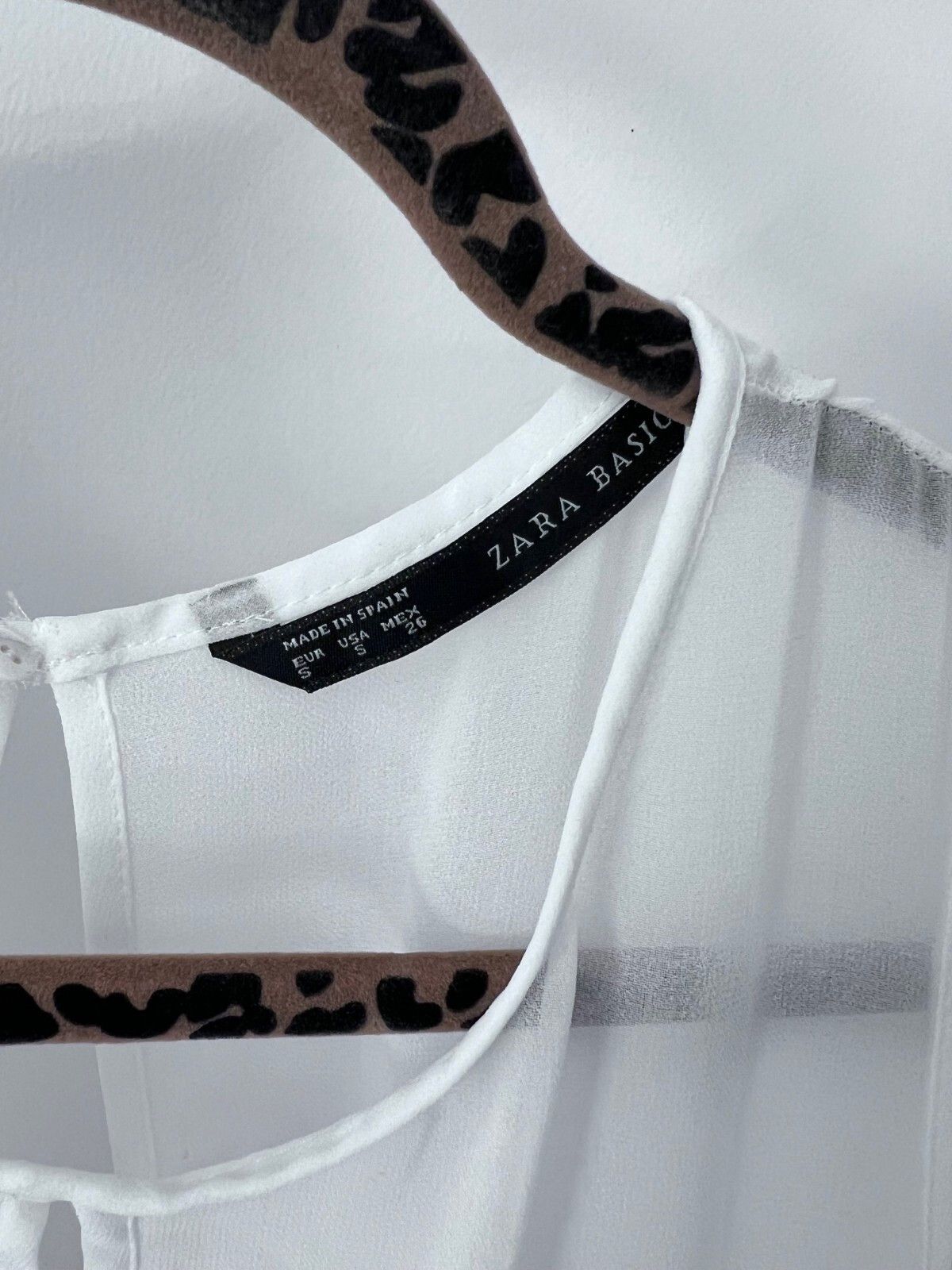 Zara Zara Basic Sheer Pocket Jumpsuit White ( S ) Size 28" / US 6 / IT 42 - 2 Thumbnail